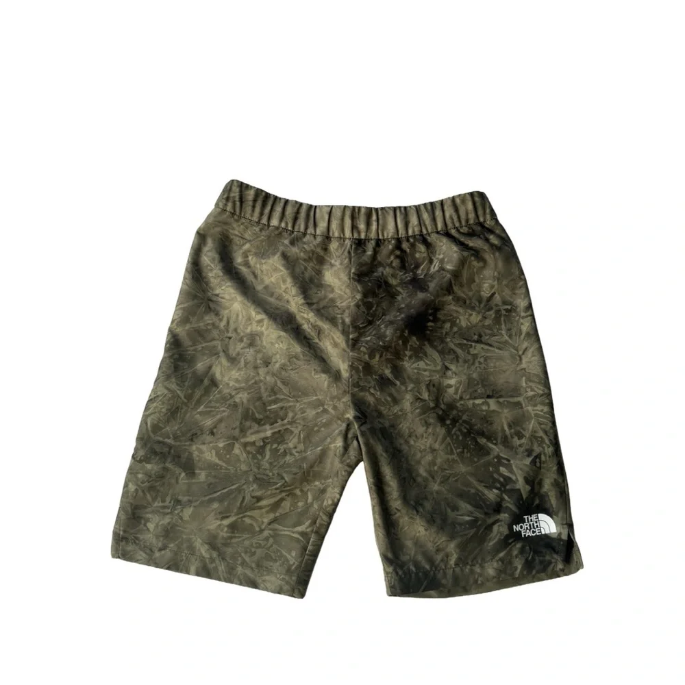 The North Face Boys Olive Flash dry shorts size Large 14/16